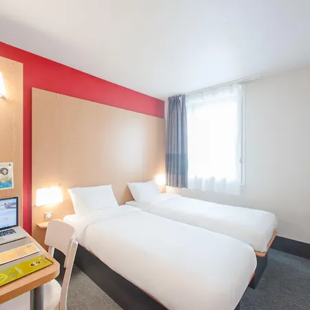 Отель Design 2*