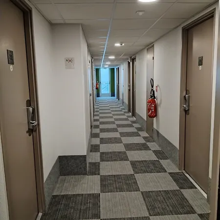 Отель Design 2*